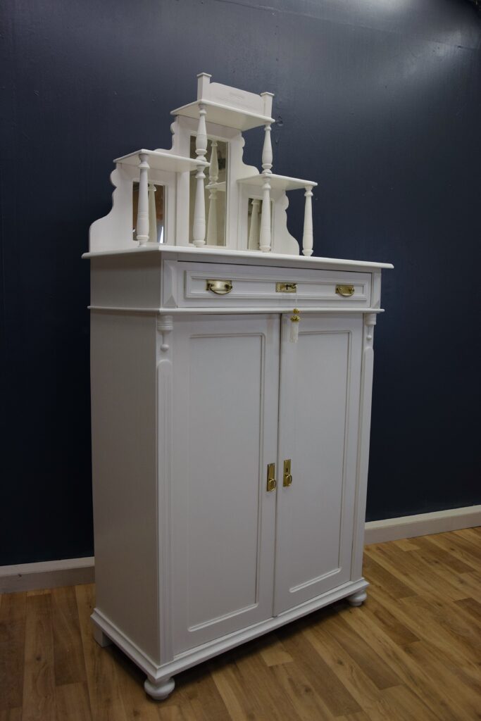 bieliźniarka eklektyczna