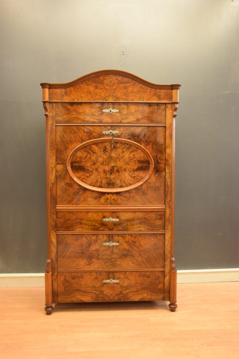 sekretarzyk orzechowy